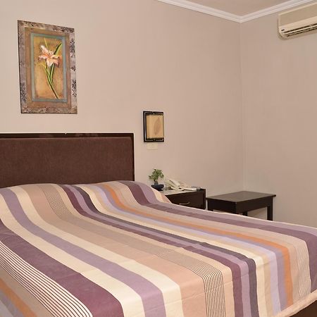 El Portal Inn タグビララン エクステリア 写真